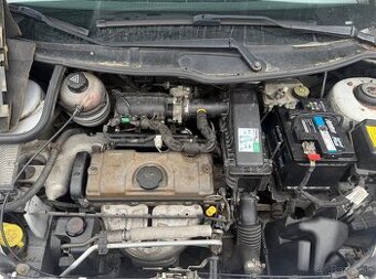 Peugeot 206+ kompletný motor + prevodovka 1.1i, TU1AE5