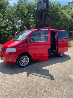 Wolkswagen Multivan T5 2.5TDI