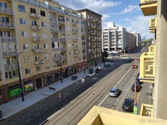 BYT PRI LK KRÍŽNA/APT 3 ROOMS NEAR MEDICAL FACULTY