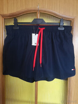 TOMMY HILFIGER pánske kúpacie šortky veľkosť XL