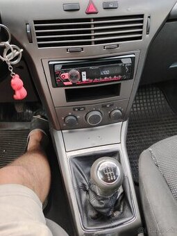 Opel Astra H 1.9 CDTI