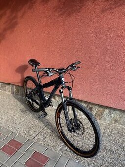 Specialized horský bicykel