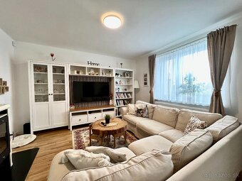 5- izbový rodinný dom s veľkým pozemkom v Lehniciach