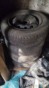 185/65 R15 Renault Dacia