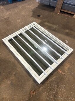 Predám plastové omrežované okná. (Polykarbonát)