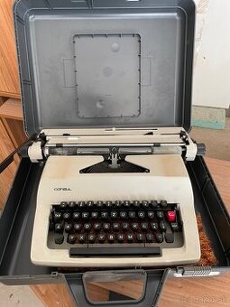 Predám písaci stol Consul