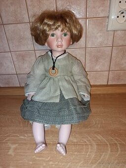 Porcelánová bábika 4.