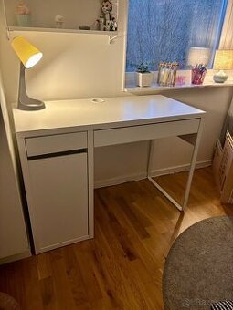 Ikea Micke pracovný stôl