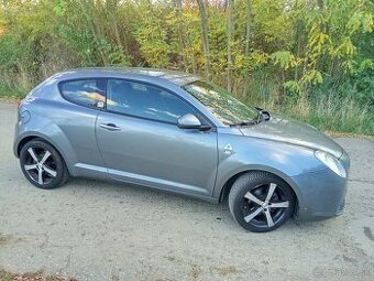 Alfa Romeo Mito 1.3.JTD 70kw  2012, 17 alu