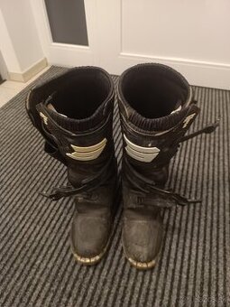 Motocrosove čižmy boty shot