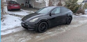 Tesla model Y Dual M - Long Range