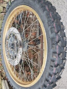 Kolesá Yamaha XT 600 2KF