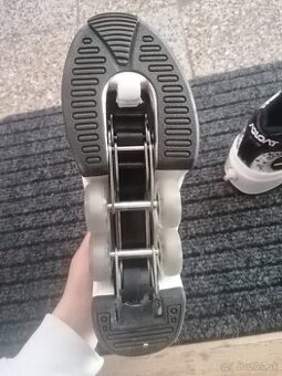 Agloat Topánky s kolieskami