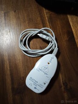 Behringer UCG 102 GUITAR LINK