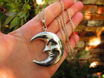 Ponúkam krásny dámsky strieborný náhrdelník veľký Mesiac, zn