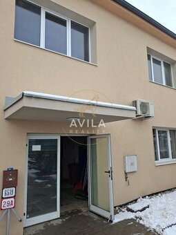 PREDAJ: SKLADOVÝ, VÝROBNO-PREVÁDZKOVÝ AREÁL