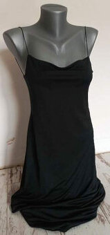 Dámske šaty - 6 Euro / kus