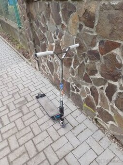 Custom Freestyle kolobežka