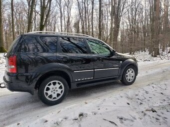 Ssang Yong Rexton 2.7 xdi 137 kw AT/5 RX 4X4 2008 - 1