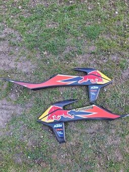 KTM Plasty