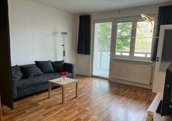 Prenájom 1-izbového bytu s balkónom v centre Dubnice nad Váh