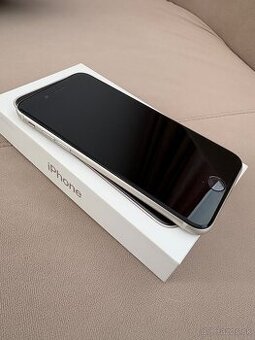 Apple iPhone SE 2022 64gb + Apple Watch SE 2.gen