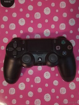 Playstation 4 ovládač