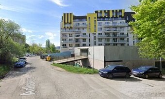 1110 Samostatná garáž v garážovom dome Košice -Furča