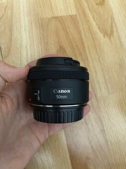 Objektiv Canon EF 50mm f/1.8 STM
