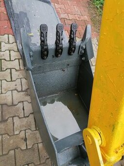 Kupim lyzicu lopatu na traktorbager JCB 3CX