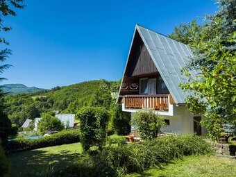 Rekreačná chata s panoramatickým výhľadom na vrch Sitno