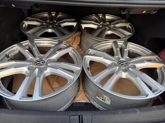 5x112 r18 Audi elektrony