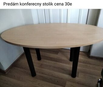 Konferecny stolik