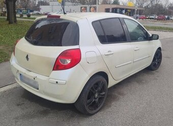 Renault Clio 3 1.5DCI 50KW  NOVÁ STK A EK