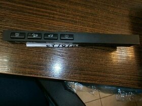 bmw x5 e53	penel tlacitiek