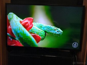 4K JVC 108cm televízor na opravu