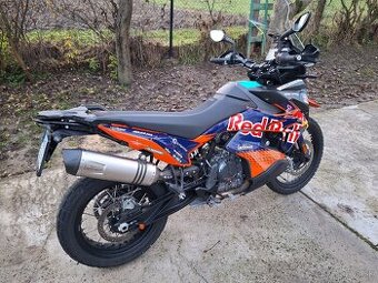 KTM 890 adventure