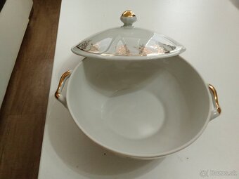 starožitný porcelán a sklo