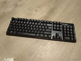 hyperx alloy fps red