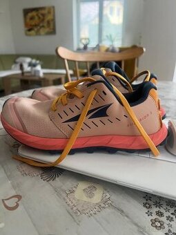 Altra trail tenisky SUPERIOR 6 / dámske