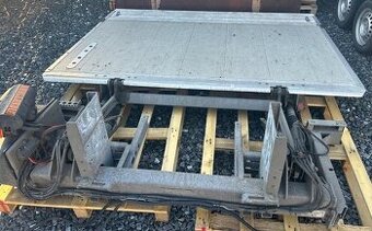 Prodám plošinu 12V Dhollandia na Iveco Daily
