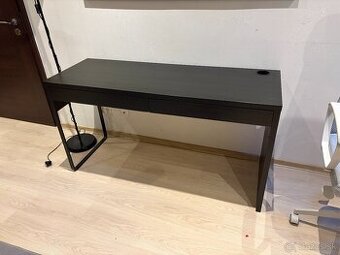 IKEA prakticky pracovny stol pre dvoch
