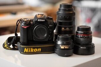 Nikon D7000, Nikkor 35mm 1.8G a 17-55 f/2,8, Samyang 8mm FE