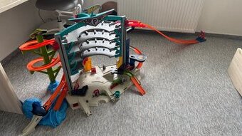 Hot Wheels Ultimate Garage