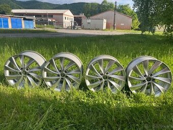 Pegasus 5x112 R18 Škoda