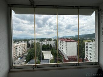 Balkónové zasklenie