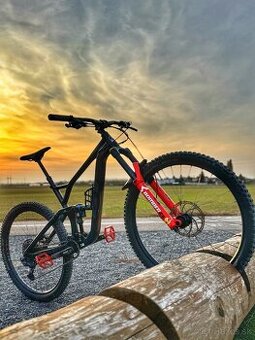 GT Force Elite 29 L