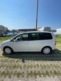 Volkswagen Touran Van 2.0 TDI
