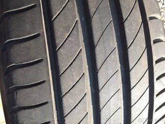 LETNÉ 205/55 R16 91H MICHELIN cca 6-7 mm - UŽ OD 15,-€/kus -