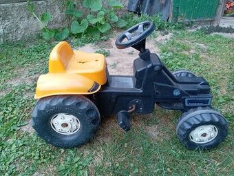 Slapaci traktor